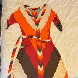 BCBGMaxAzria Vibrant Chevron Long Sleeve Dress